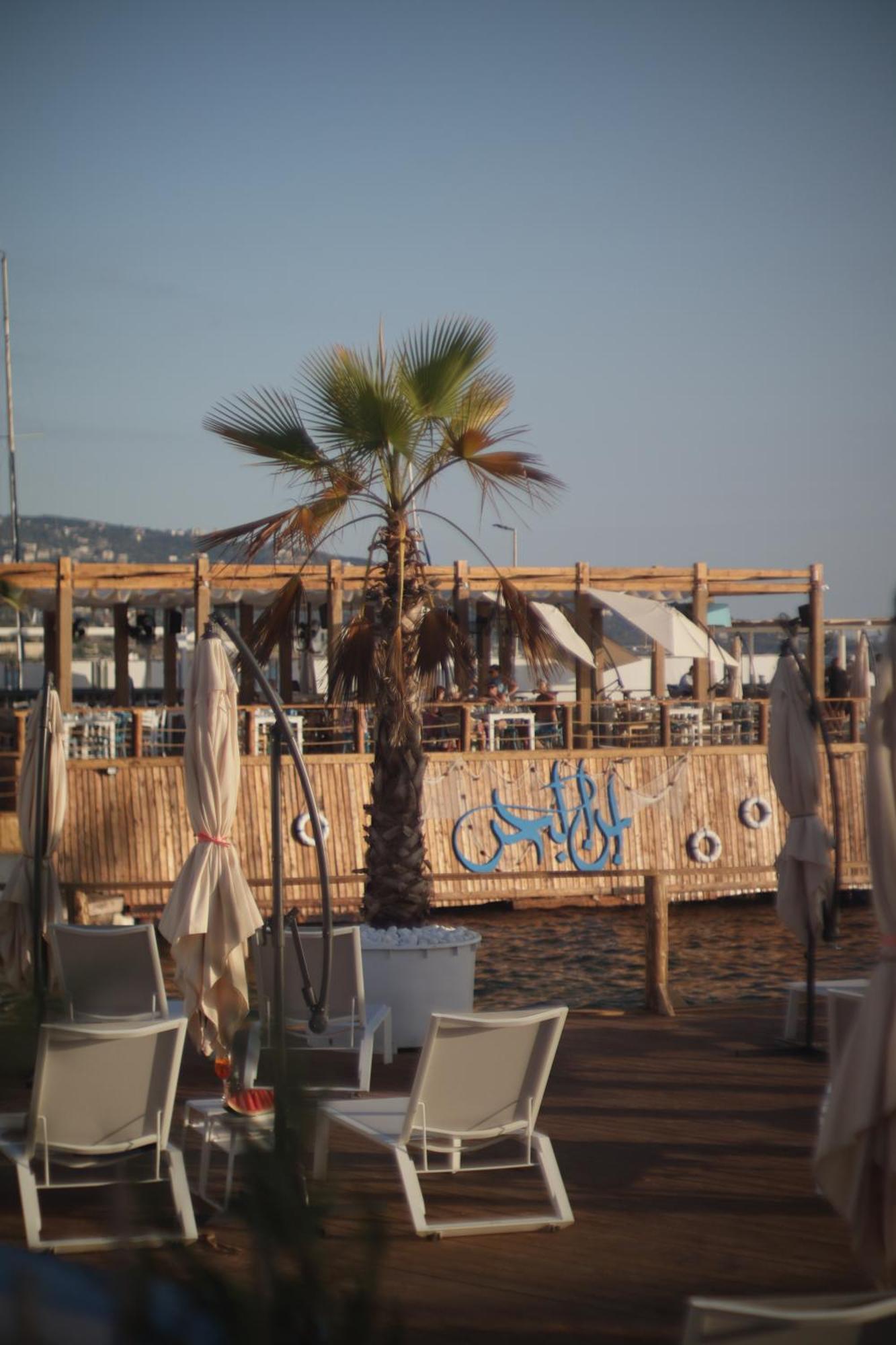 Aqualand Hotel & Resort Batroûn Buitenkant foto